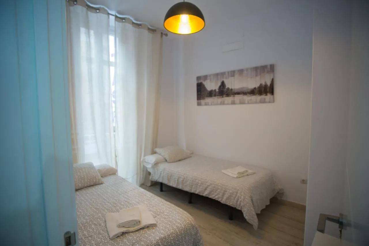 Apartamentos Catedral Malaga 0*,  Spain